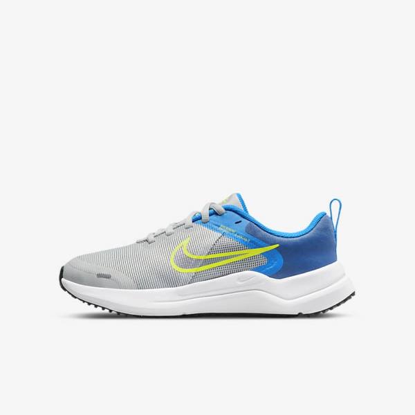 παπουτσια για τρεξιμο Nike Downshifter 12 Older δρομου παιδικα γκρι μπλε γκρι σκουρο μπλε γκρι | NK319KLS