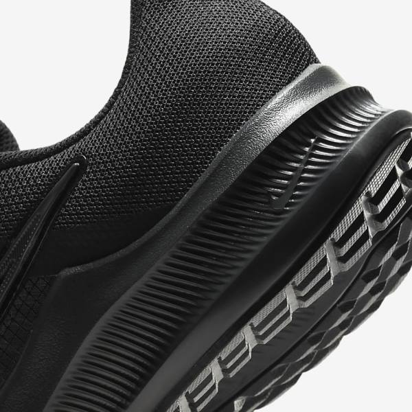 παπουτσια για τρεξιμο Nike Downshifter 11 δρομου ανδρικα μαυρα ανοιχτο γκρι σκούρο γκρι | NK697XLO