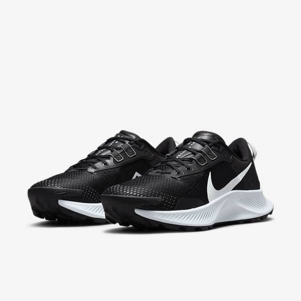 παπουτσια για τρεξιμο Nike Pegasus Trail 3 Trail γυναικεια μαυρα σκούρο γκρι Πλατίνα | NK196HKA