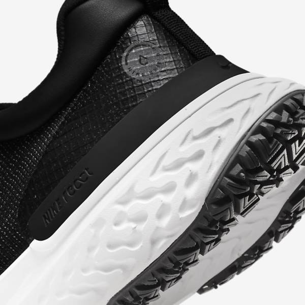 παπουτσια για τρεξιμο Nike React Miler 2 Shield Weatherised δρομου ανδρικα μαυρα ανοιχτο γκρι Πλατίνα | NK149TKF