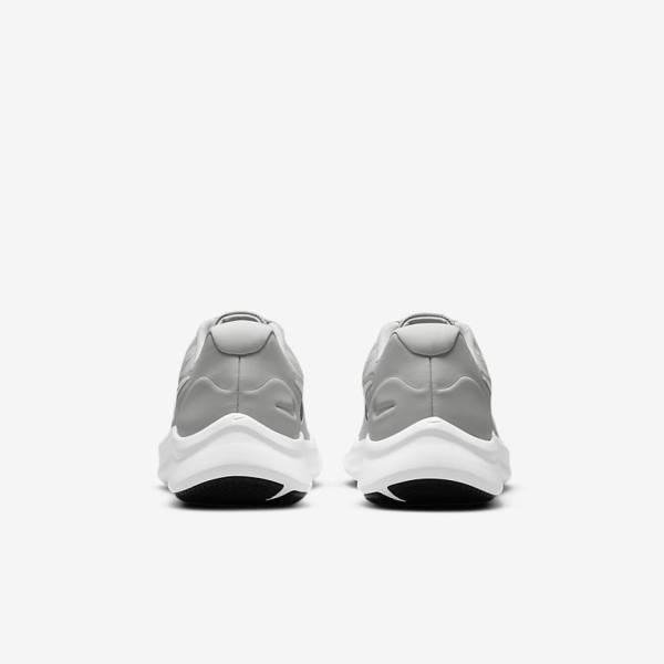 παπουτσια για τρεξιμο Nike Star Runner 3 Older δρομου παιδικα ανοιχτο γκρι μαυρα | NK728WSB