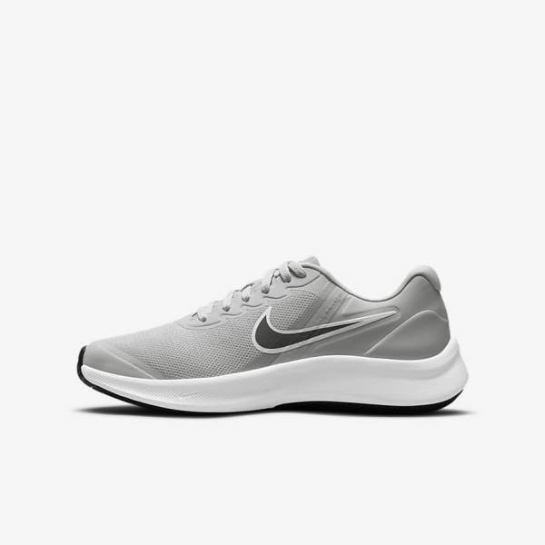 παπουτσια για τρεξιμο Nike Star Runner 3 Older δρομου παιδικα ανοιχτο γκρι μαυρα | NK728WSB