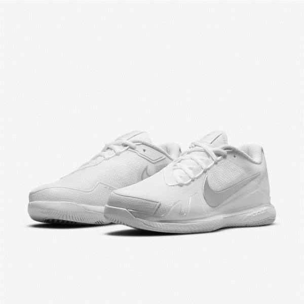 παπουτσια τενις Nike NikeCourt Air Zoom Vapor Pro Hard-Court γυναικεια ασπρα μεταλλικός ασημι | NK819TGW