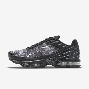 Αθλητικά Παπούτσια Nike Air Max Plus 3 ανδρικα μαυρα σκούρο γκρι ασπρα | NK143UTD