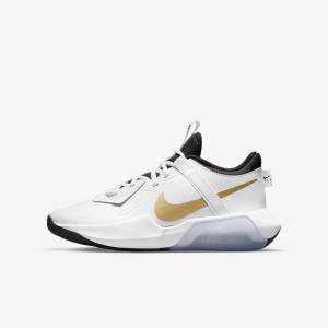 παπουτσια μπασκετ Nike Air Zoom Crossover Older παιδικα ασπρα μαυρα μεταλλικός χρυσο χρωμα | NK106QRM